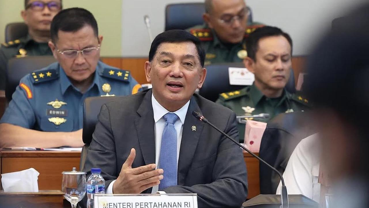 Menhan Sjafrie Bicara Wacana Kirim Siswa Nakal di Barak TNI: Latihan Disiplin itu Boleh