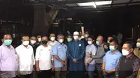 Gubernur Banten Wahidin Halim mencabut laporan dan sepakat berdamai dengan para buruh setelah kedua pihak bertemu di rumah pribadinya di Pinang, Kota Tangerang, Banten, Selasa (4/1/2022) malam. (Ist)