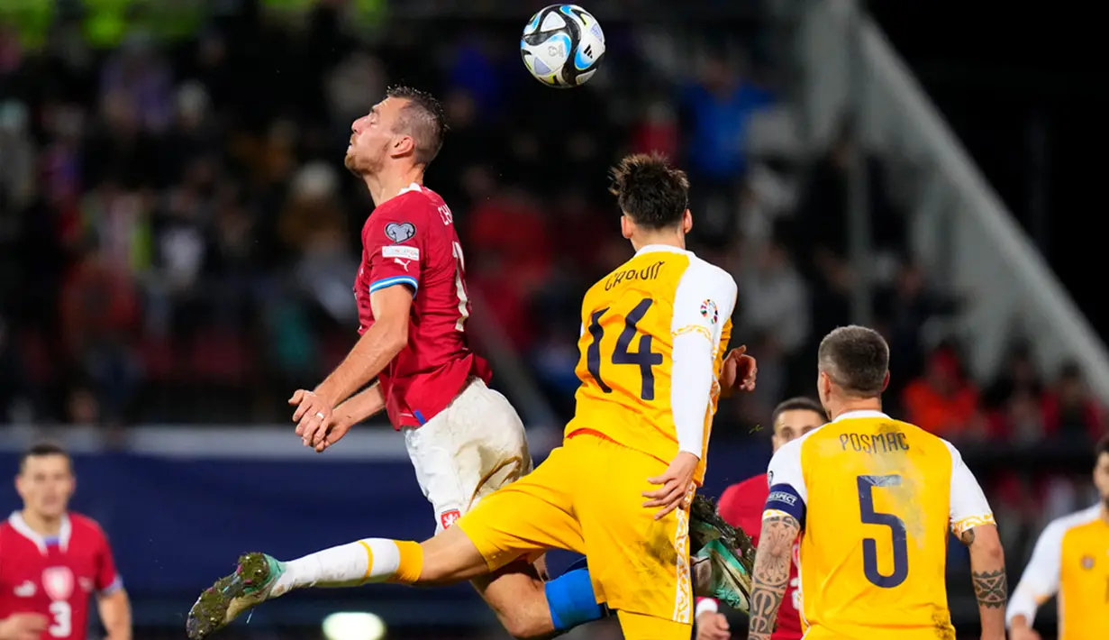 Dengan hasil tersebut, Republik Ceko mendampingi Albania dari Grup E ke putaran final Euro 2024 yang akan digelar di Jerman. (AP Photo/Petr David Josek)