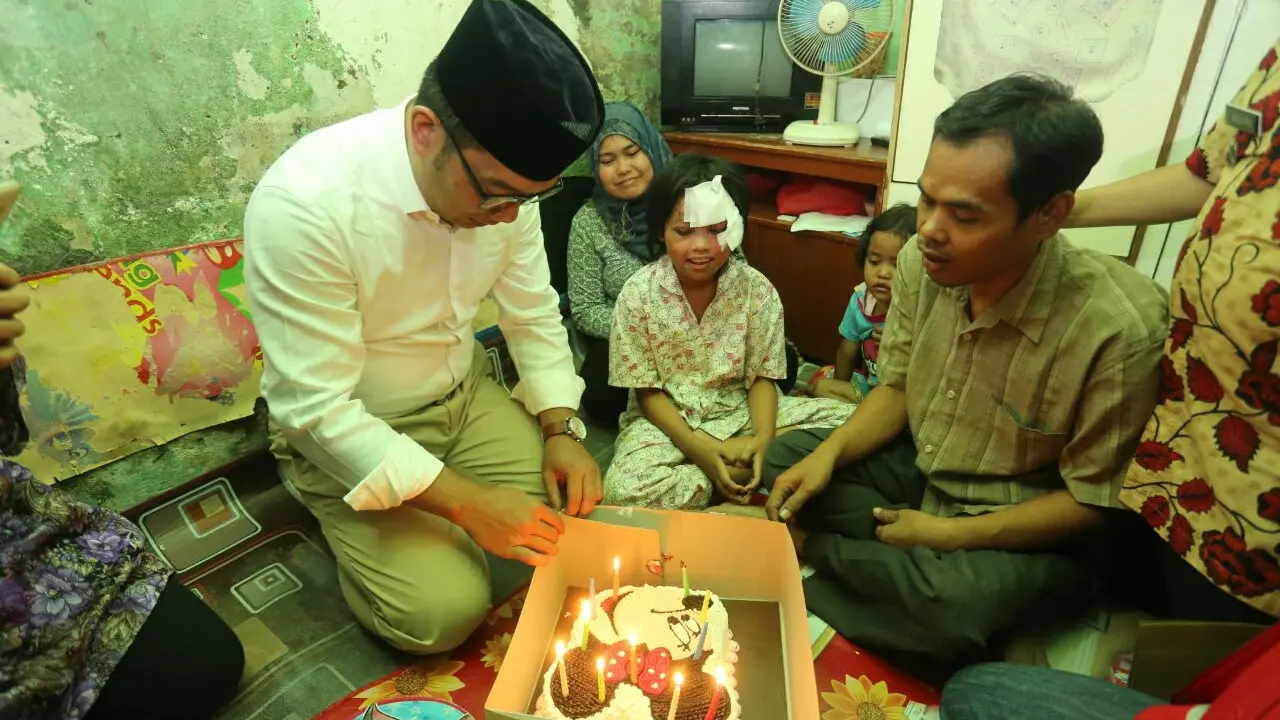 Kue Ulang Tahun Emil untuk Bocah Korban Penganiayaan Nenek Tiri