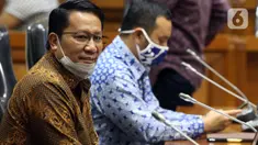 Ketua Badan Legistasi (Baleg) DPR Supratman Andi Agtas memimpin rapat kerja dengan perwakilan pemerintah di Kompleks Parlemen Senayan, Jakarta, Selasa (20/5/2020). Raker ini membahas lebih lanjut RUU Cipta Kerja dengan Kementerian Koperasi dan Usaha Kecil dan Menengah. (Liputan6.com/Johan Tallo)