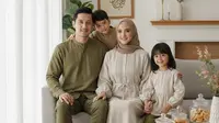 7 Ide Baju Lebaran Couple Satu Keluarga, Inspirasi Elegan dan Kekinian yang Bikin Kompak