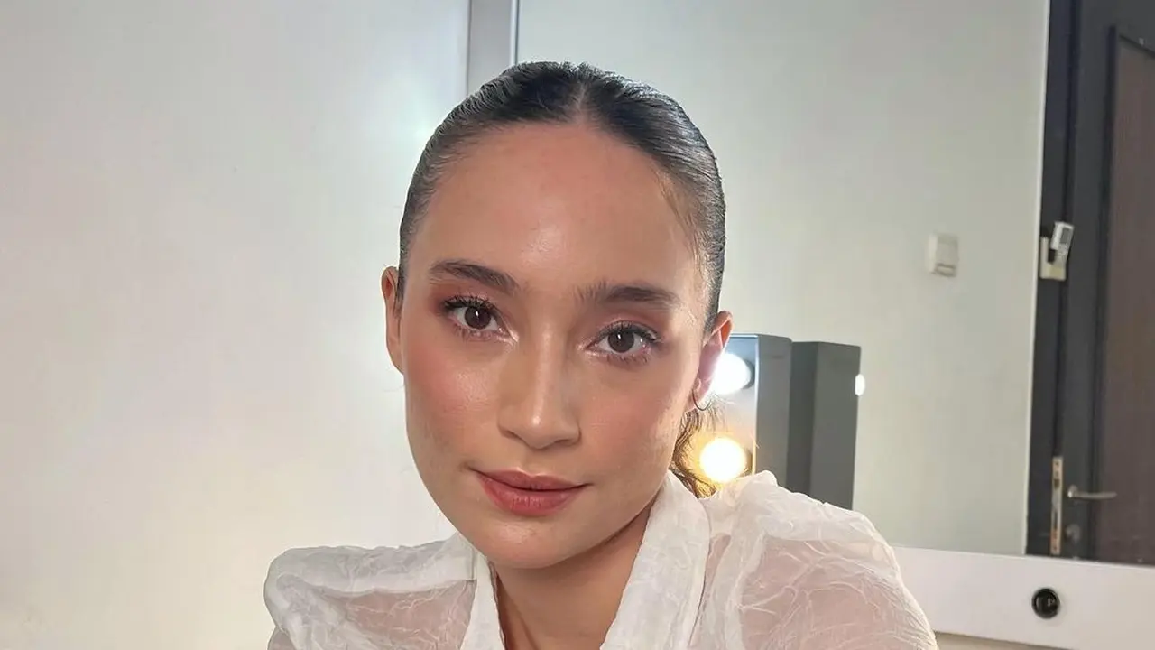 Yuk intip inspirasi outfit yang cocok untuk brunch dari Tatjana Saphira.