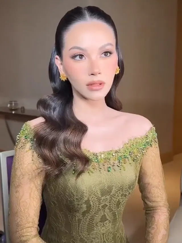 Jadi Bridesmaid dan Groomsman, Alyssa Daguise dan Al-Ghazali Tampak Serasi di Pernikahan Aaliyah Massaid-Thariq Halilintar