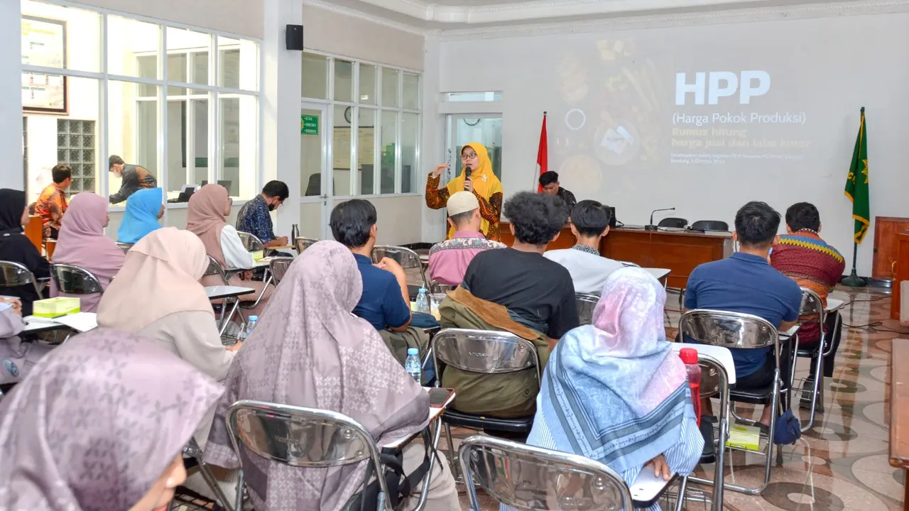 Pemberdayaan UMKM Halal, Unisba Hadirkan Teknologi dan Pelatihan Akuntansi