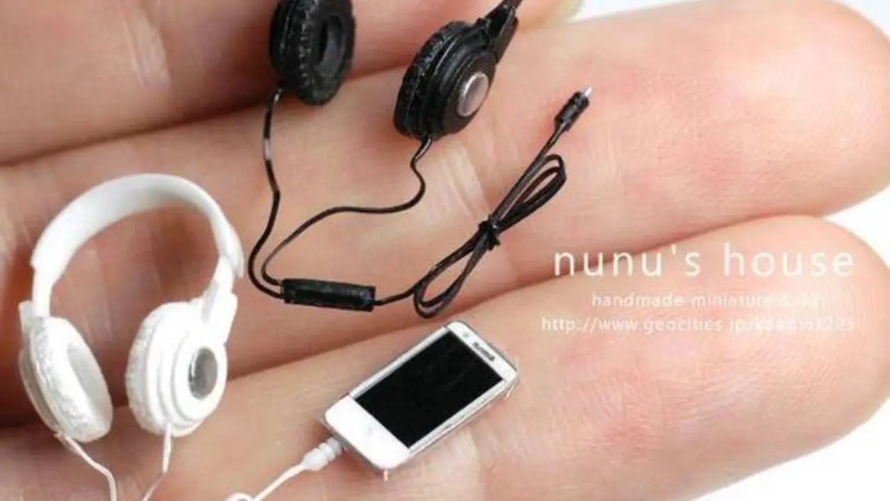 Wow, Seniman Ini Ciptakan Miniatur Peralatan Rumah Tangga
