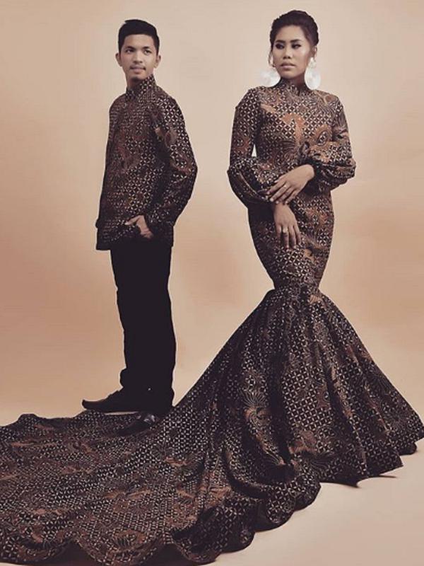 Evi Masamba dan Calon Suaminya (Instagram/@ulfa_119)