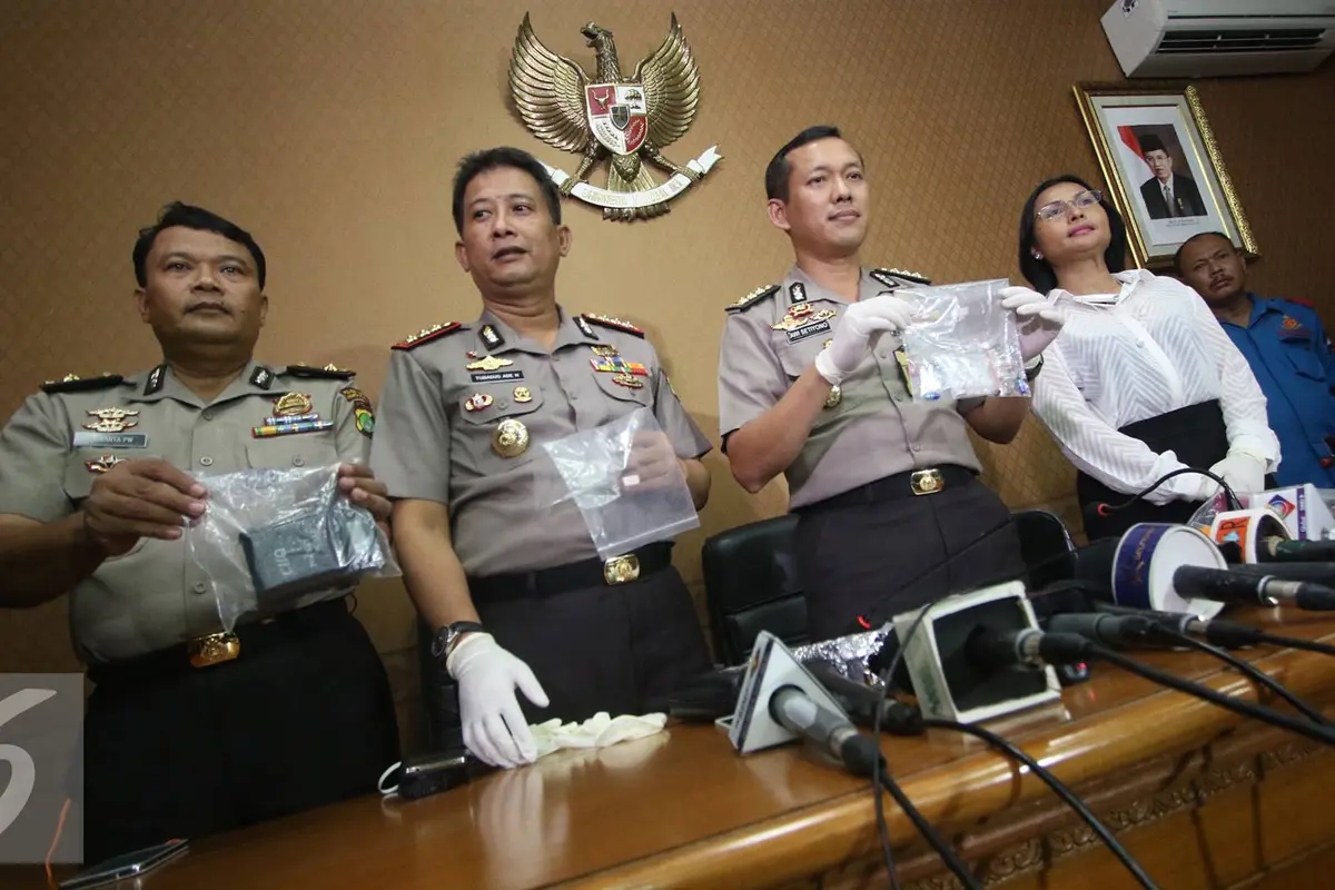 20160831-Polisi Temukan Narkoba di Rumah Aa Gatot--Jakarta- Immanuel Antonius