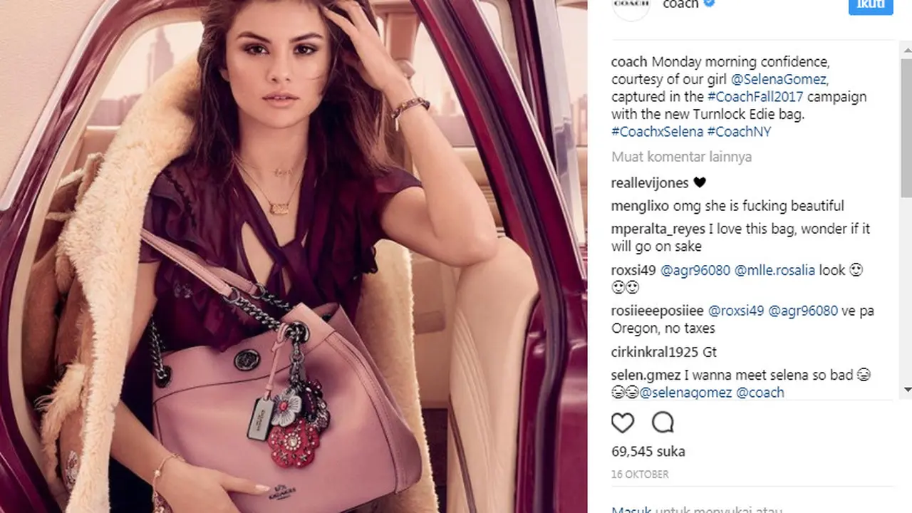 Siapa sangka dengan membeli sebuah tas, Anda memiliki kesempatan untuk dapat bertemu dengan Selena Gomez.