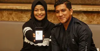 Tantri dan Ardi konferens pers setelah kelahiran anak kedua di Rumah Sakit Mayapada, Lebak Bulus, Jakarta Selatan, Sabtu (22/2/2020). (Adrian Putra/Fimela.com)