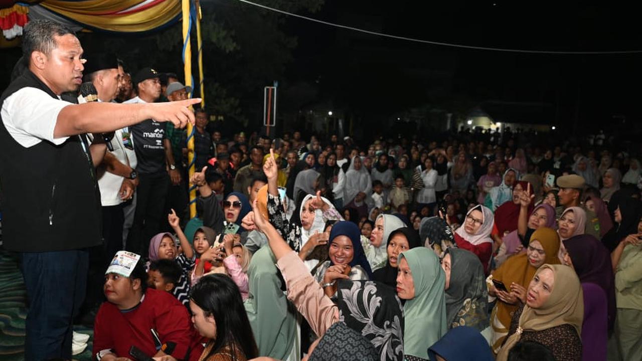 Kampanye di Pulau Kijang Dihadiri Puluhan Ribu Orang, Cagub Riau Abdul Wahid Bicara Soal Infrastruktur