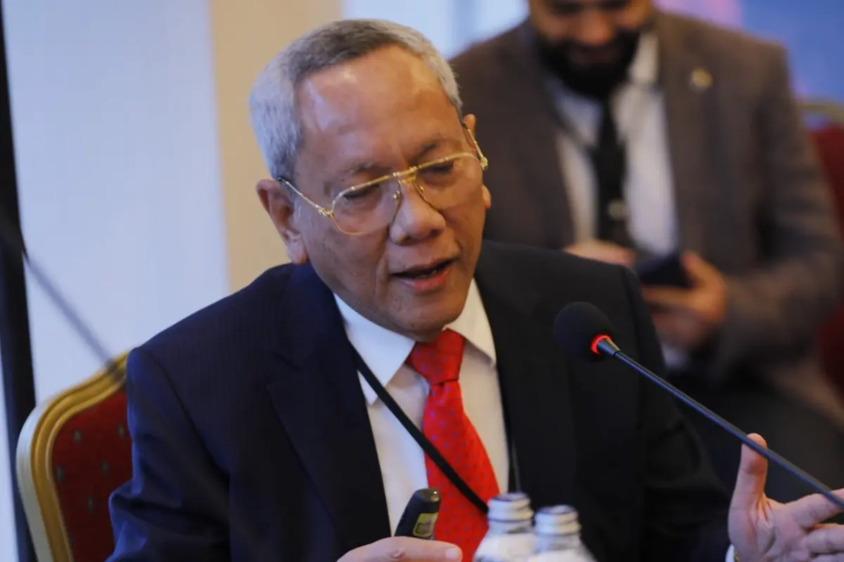 Prof Tjandra Yoga Aditama