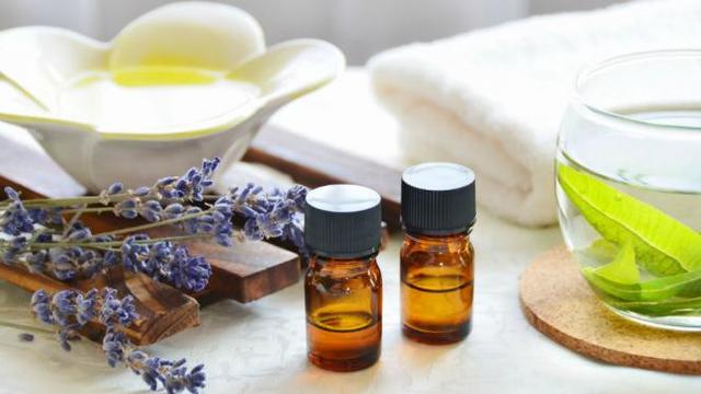 Cari Tahu Minyak Wajah Yang Sesuai Jenis Kulit Anda Fashion Beauty Liputan6 Com