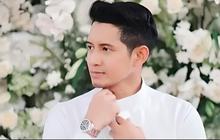 Potret Chand Kelvin Memukau dalam Gamis di Pengajian Menjelang Nikah, Hapus Predikat Presiden Jomblo