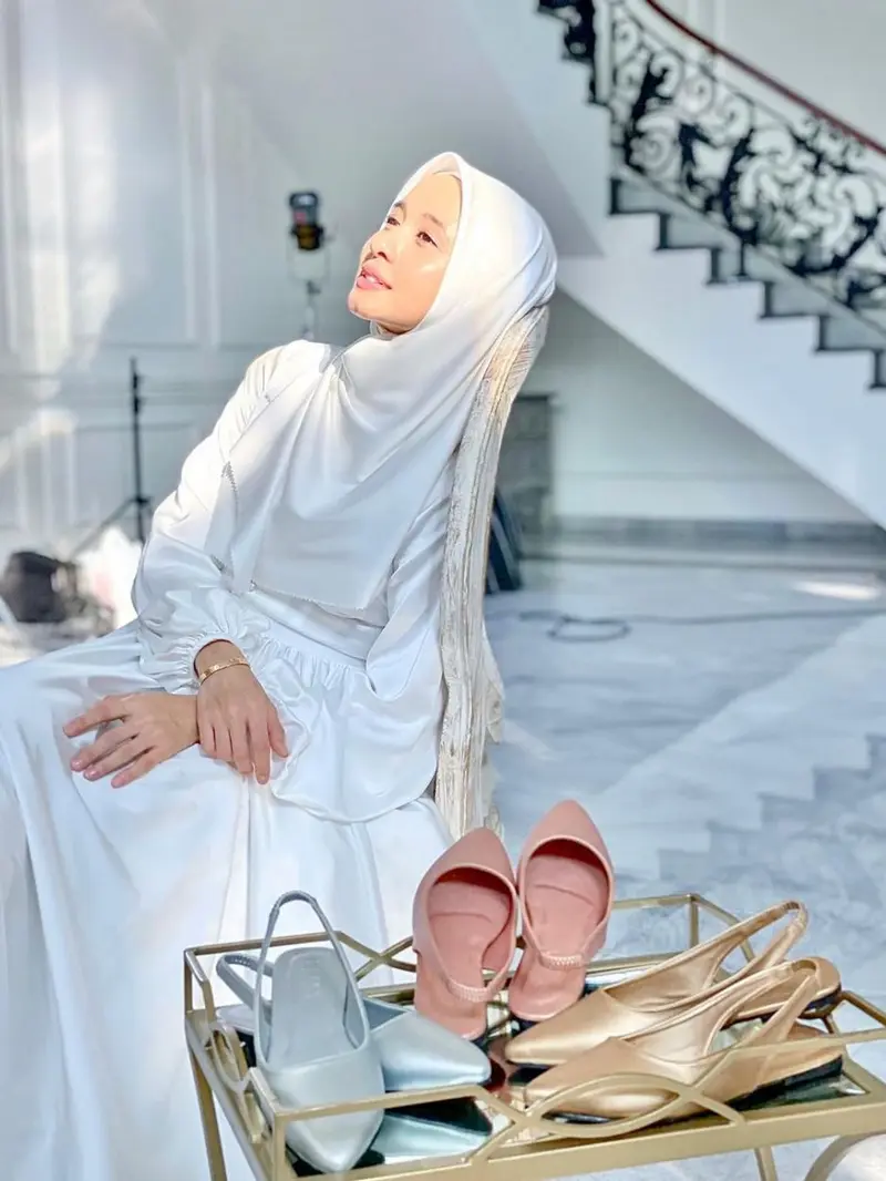 Laudya Cynthia Bella berhijab putih (Instagram/laudyacynthiabella)