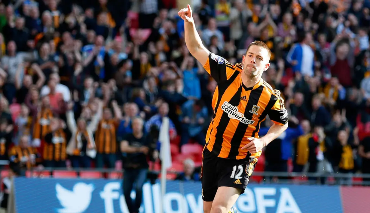 Penyerang Hull City, Matty Fryatt, merayakan golnya ke gawang Sheffield United dalam laga semifinal Piala FA di Stadion Wembley, London (13/4/2014). (REUTERS/Stefan Wermuth)