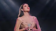 Raisa Andriana kembali mengadakan konser setelah sekian lama tidak menggelarnya semasa pandemi, momen yang ditunggu akhirnya datang juga. (Liputan6.com/IG/@raisa6690)