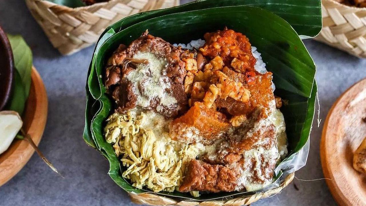 8 Rekomendasi Makanan Lezat Khas Surabaya yang Bikin Lapar Seketika, Nomor 3 Wajib Dicoba!
