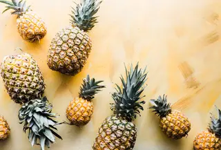 ilustrasi buah nanas/Photo by Brooke Lark on Unsplash