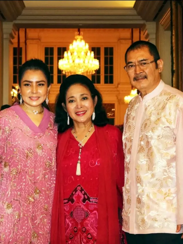 Mayangsari dan Titiek Soeharto