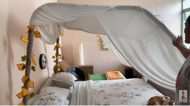 7 Potret Rumah Ade Rai di Bandung, Nyaman dan Kental Nuansa Bali