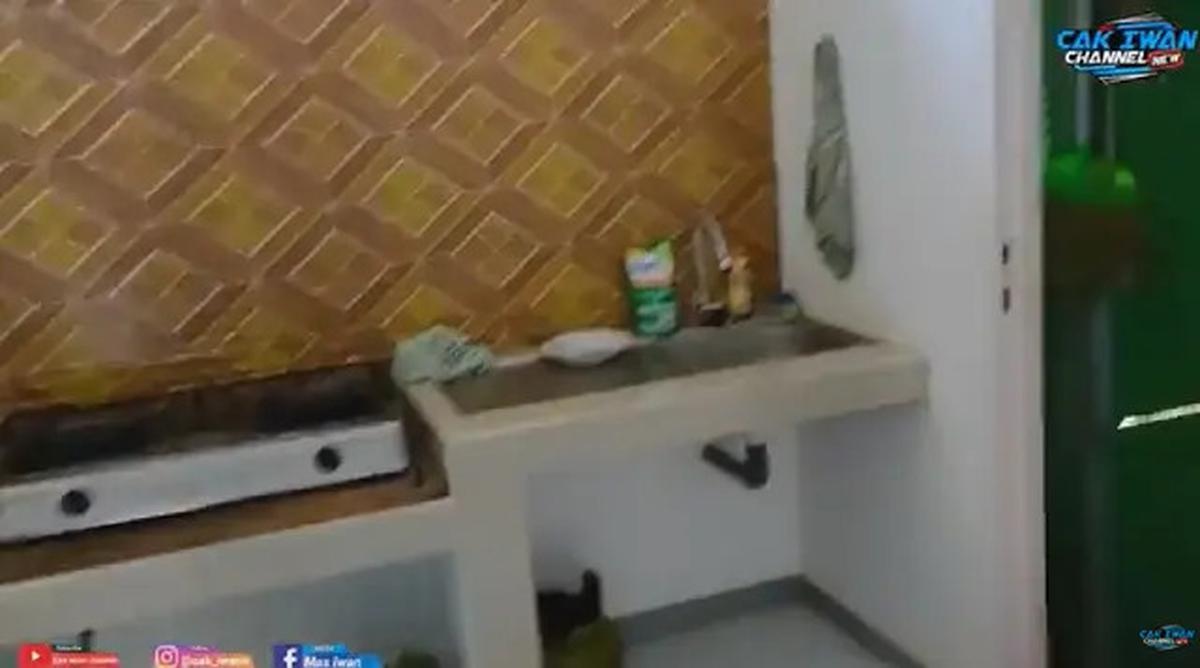 7 Potret Dapur Sederhana Rumah Pratama Arhan di Blora, Ada Tungku Kayu Khas Tempo Dulu