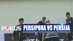 Saat ini Persija masih terdampar di zona degradasi di posisi 16 klasemen dengan nilai 14.