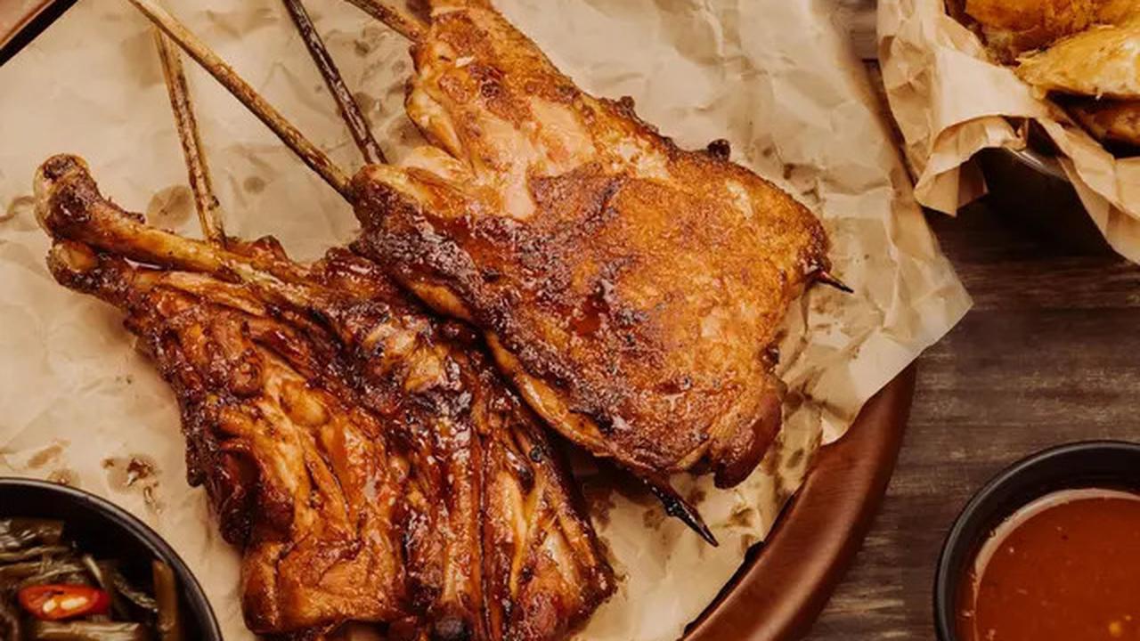 6 Resep Ayam Bumbu Rujak Jawa Timur, Pedas dan Gurihnya Bikin Nagih