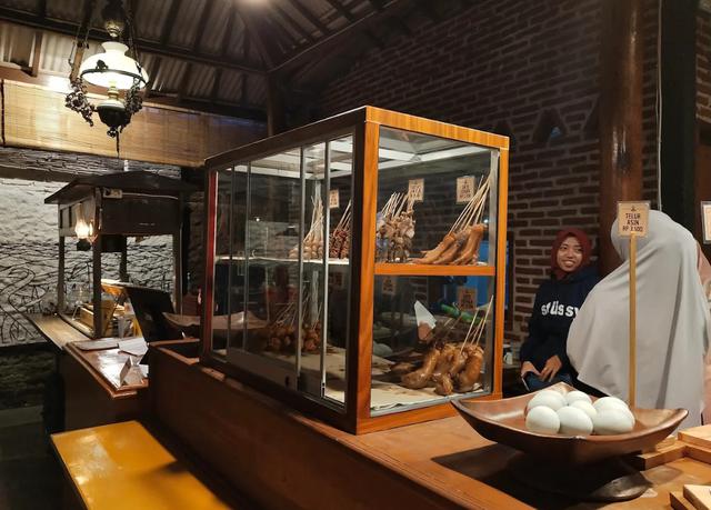 Sektor Kuliner & UMKM (Berbasis Tetangga)