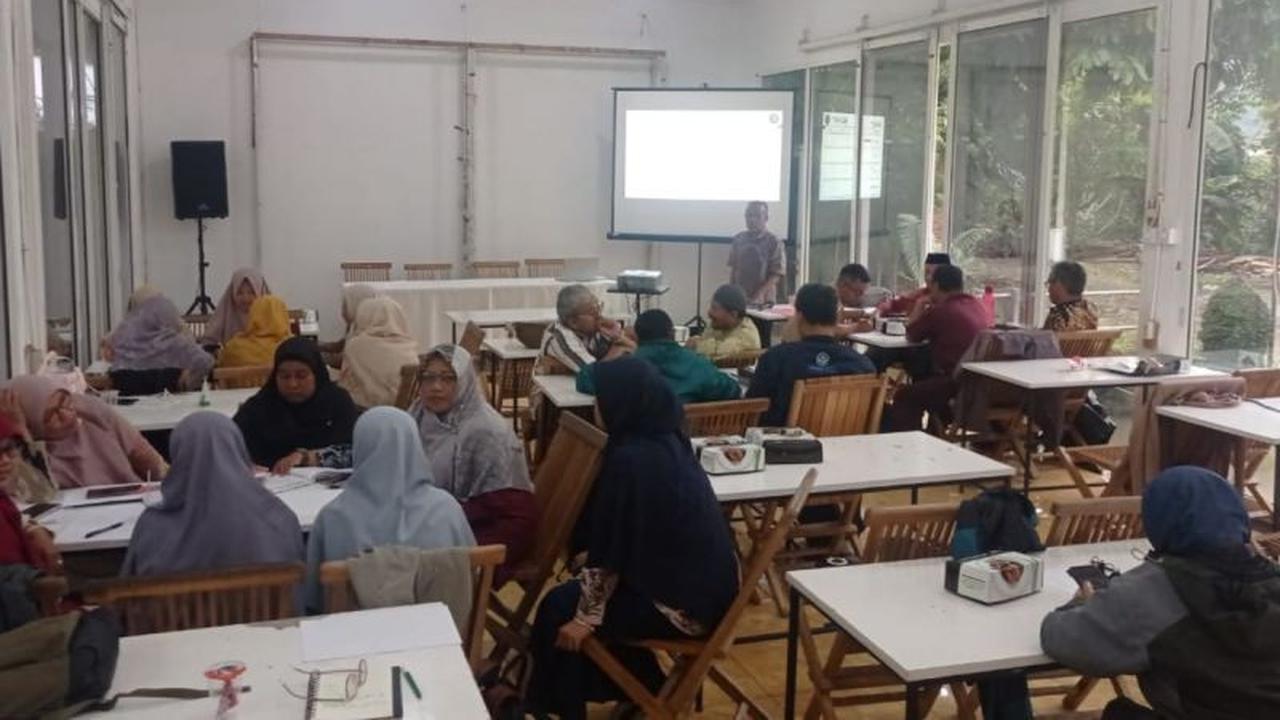 Tahukah Anda? Jalanin Banjarnegara Latih Guru Jadi Fasilitator 7 Kebiasaan Anak Indonesia Hebat