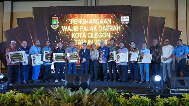 Pemberian Penghargaan Bagi Wajib Pajak Daerah Kota Cilegon Tahun 2024, di Ballroom The Royale Krakatau Hotel pada Rabu (14/11/2024).