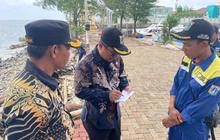 Pemkab Kepulauan Seribu Tindak Lanjuti Usulan Pembangunan Tanggul Pantai Pulau Pramuka untuk Nelayan dan Warga