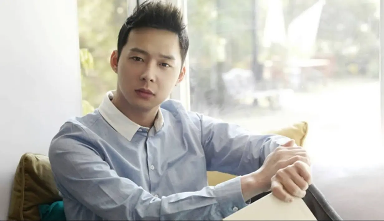 Nona berinisial A mempunyai tuduhan bahwa Yoochun telah melakukan tindak kekerasan seksual. Setelah itu, kedua tersangka lainnya juga melaporkan hal yang serupa. (Soompi/Bintang.com)