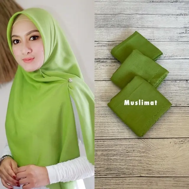 ilustrasi jilbab segi empat warna hijau
