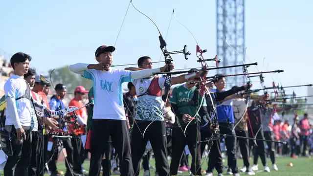 Para peserta Archery Challenge Kejurnas Junior 2026