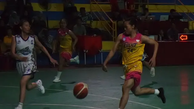 Surabaya Fever Vs Tanago Frisian