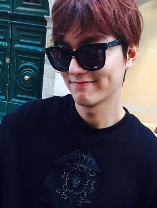 Menjalani wajib militer, para aktor tampan tersebut harus meninggalkan profesinya sebagai pekerja seni untuk sementara waktu. Tak heran jika para penggemarnya pun akan merasakan rindu ditinggal sang idola.  (Instagram/actorleeminho)