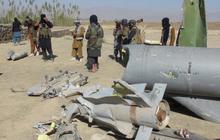 Tangki jet F-16 AS jatuh di Afghanistan jadi tontonan Taliban