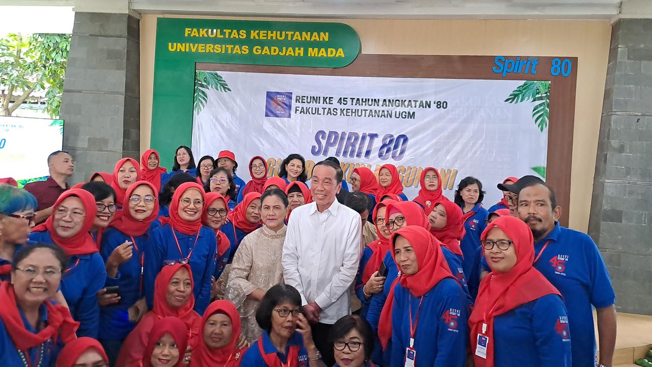 Jokowi soal Polemik Ijazah: Saya Kuliah Susah-susah, Enggak Pernah Mengulang