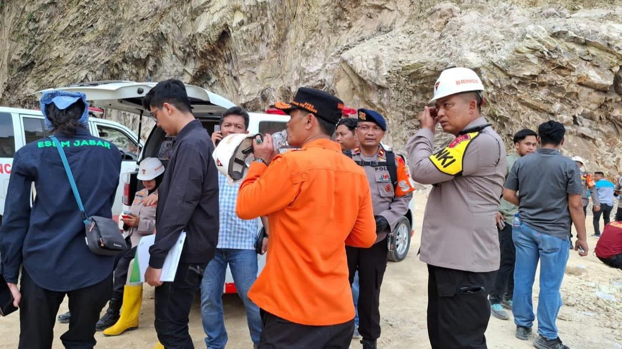 Korban Meninggal Tertimbun Longsor Tambang Gunung Kuda Cirebon Kembali Ditemukan, Kini Jadi 17 Orang