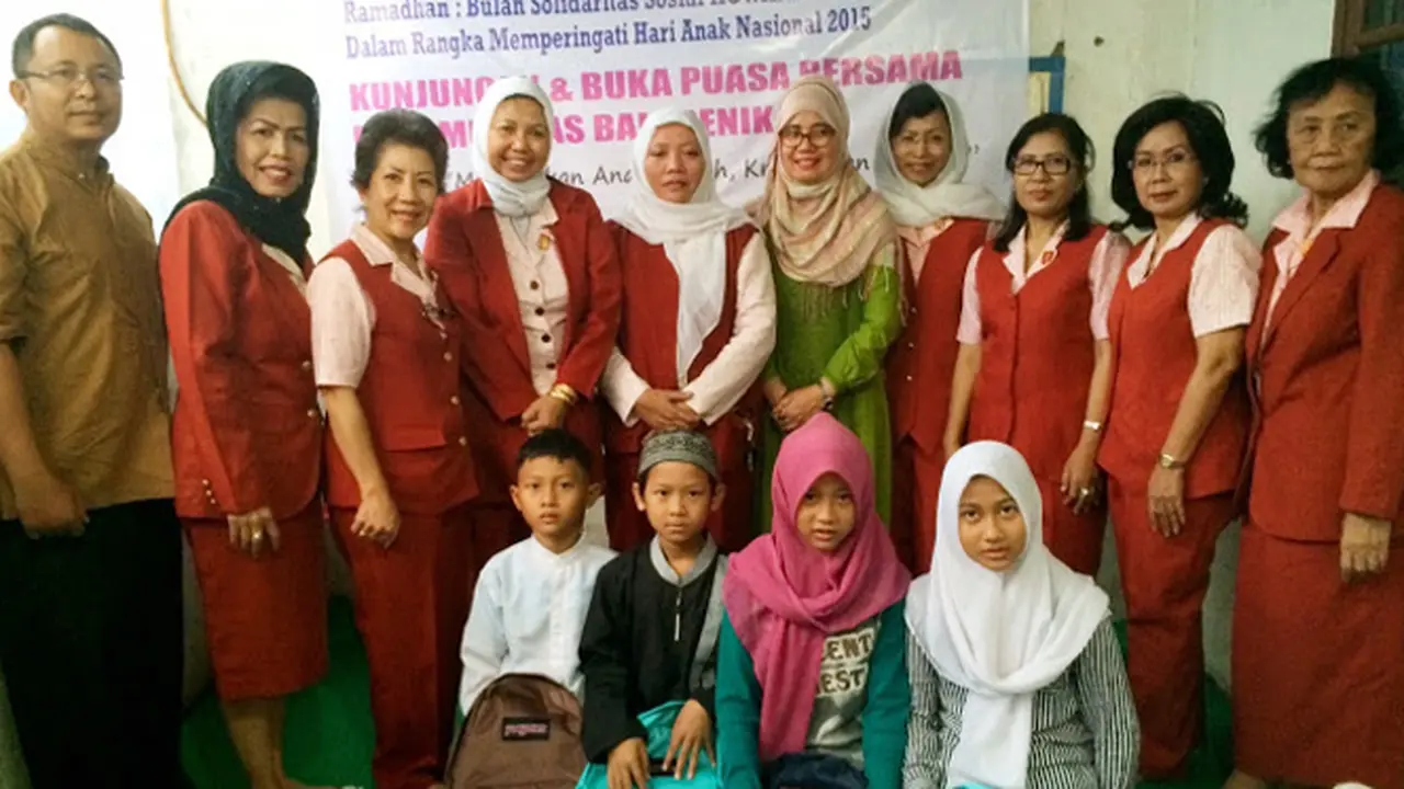 Kowani  Santuni Anak Jalanan di Penggilingan Jakarta Timur