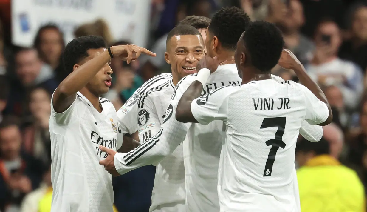 Kemenangan atas Salzburg membuat Real Madrid naik ke peringkat 16 klasemen dengan raihan 12 poin dari tujuh laga. Sementara RB Salzburg terpuruk di posisi bawah. (Pierre-Philippe MARCOU/AFP)