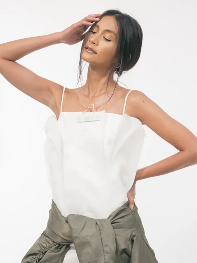 Beauty Tips: Cara Bersihkan Sisa Makeup di Mata