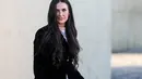 Ayah angkat Demi Moore sering berganti pekerjaan. Hal itulah yang membuat keluarganya kesulitan secara finansial. (RICH FURY / GETTY IMAGES NORTH AMERICA / AFP)