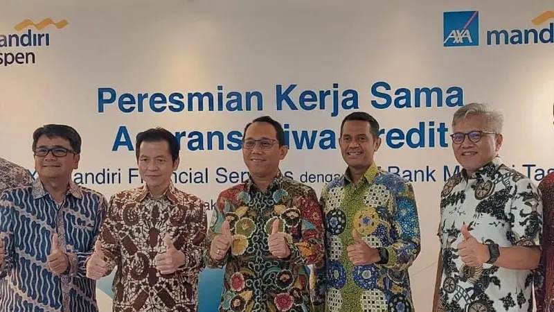 Kerja sama Bank Mandiri Taspen dengan Axa Mandiri, dalam hal pemberian asuransi kepada nasabah Bank Mandiri Taspen.