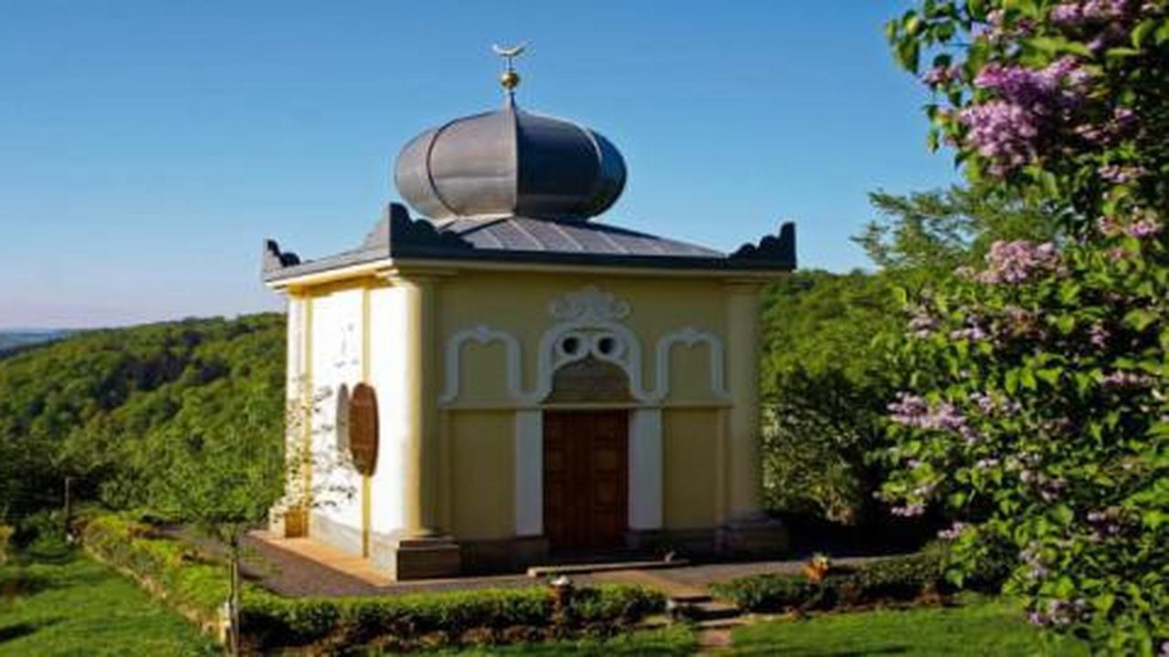 Kisah Raden Saleh dan Masjid Biru di Jerman
