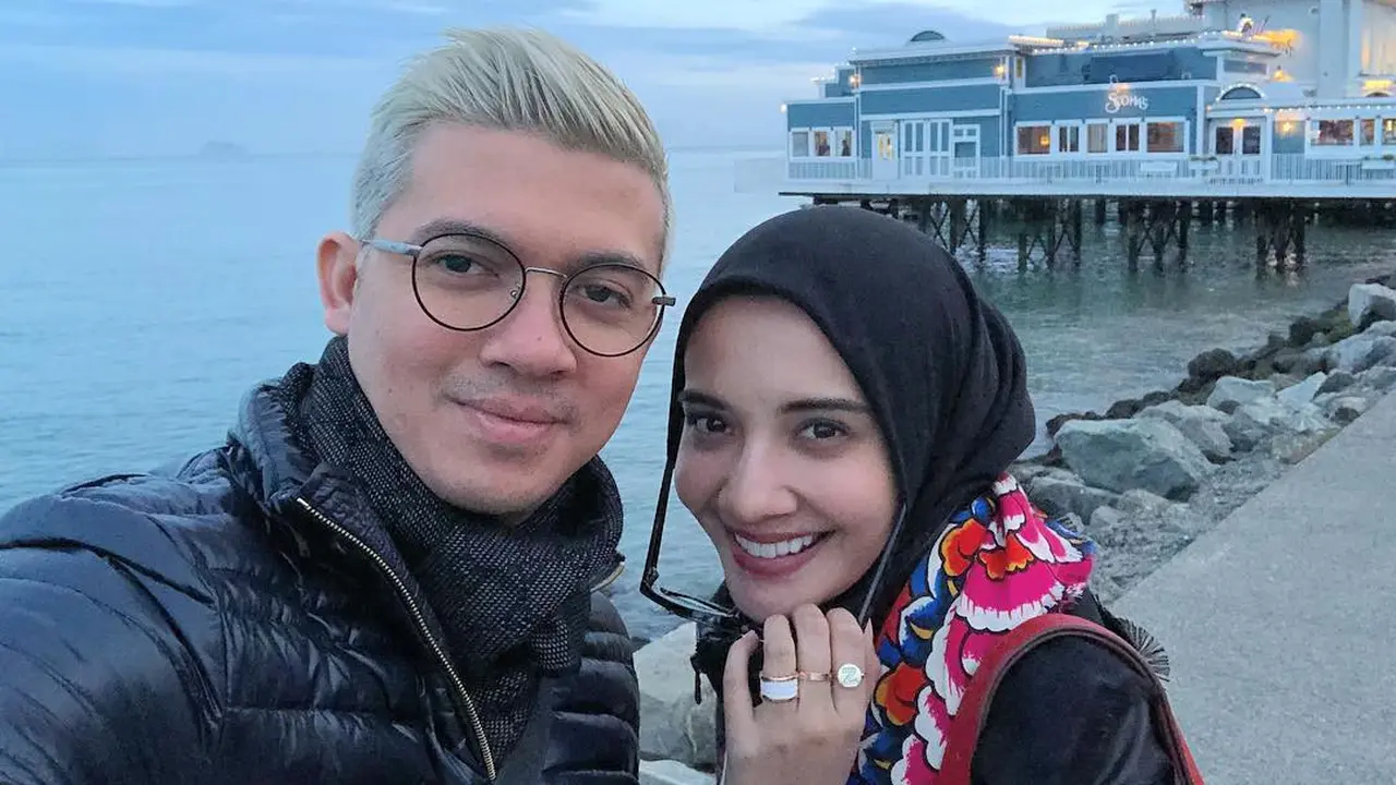 [Bintang] Zaskia Sungkar dan Irwansyah