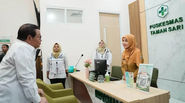 Warga Tanpa KTP Jakarta Datang ke Puskesmas, Ini Jaminan Pramono
