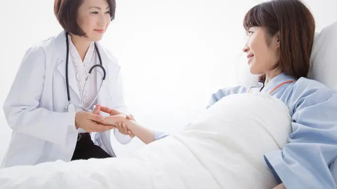 Trik Mengatasi Nyeri Luka Bekas Operasi Caesar