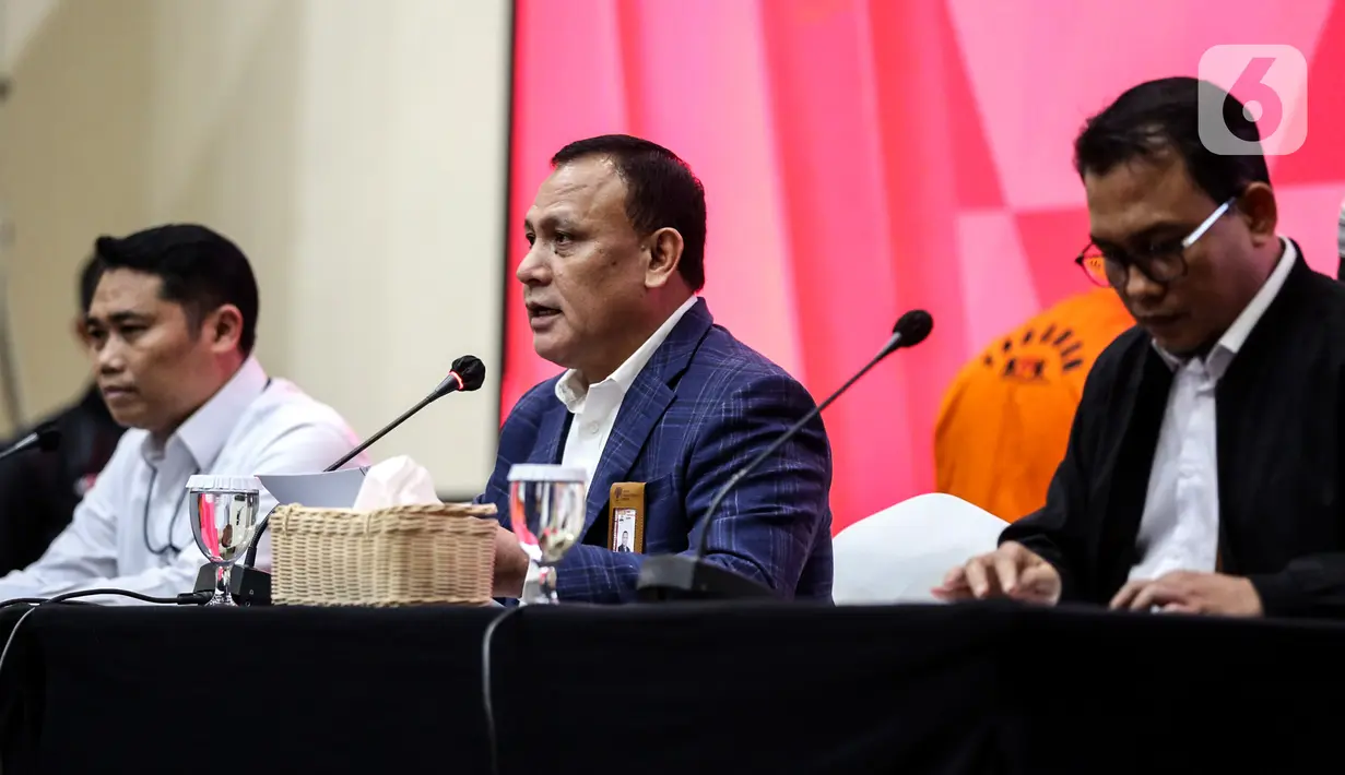 mereka mainkan selisih sehingga menyebabkan uang negara bocor mencapai Rp27,6 Miliar. (Liputan6.com/Johan Tallo)